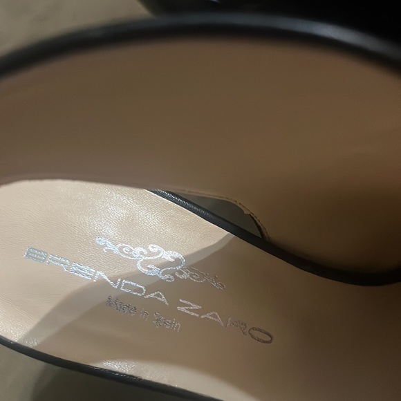 Brenda Zaro Peep Toe Heels black lather size 6 - Picture 5 of 12